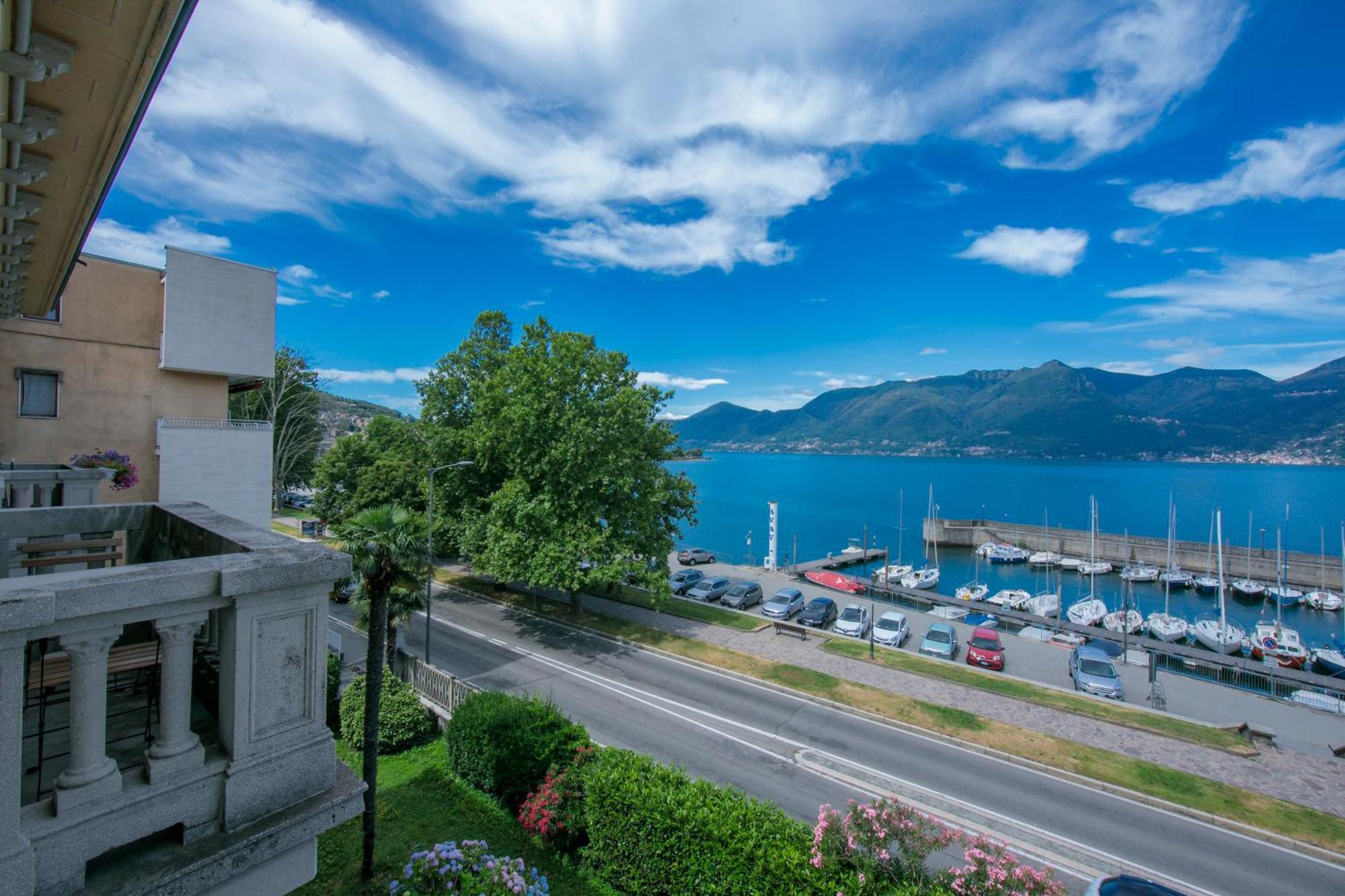 Residenza Oleandro Lake View Luino Center - Happy Rentals ภายนอก รูปภาพ