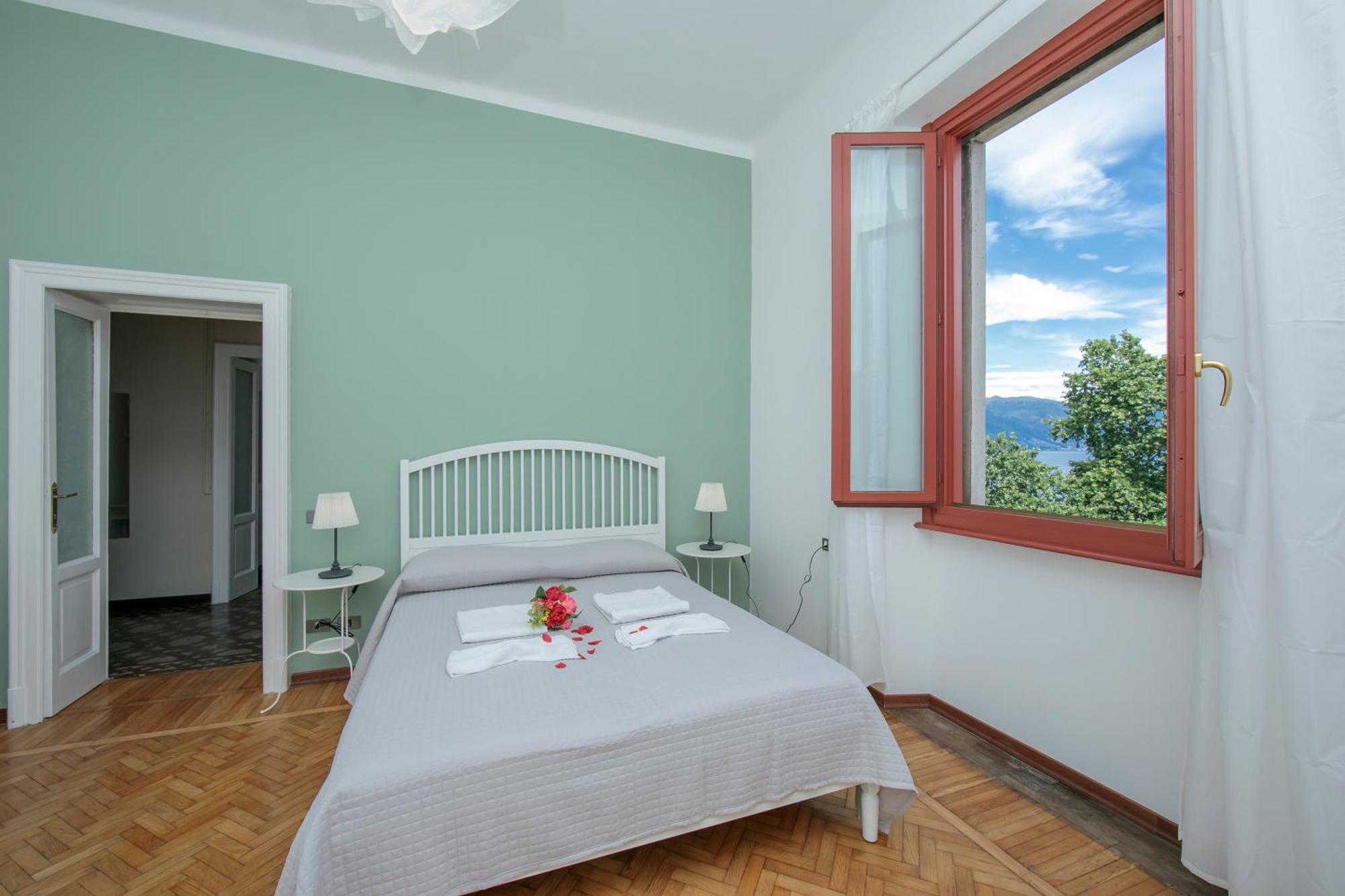 Residenza Oleandro Lake View Luino Center - Happy Rentals ภายนอก รูปภาพ