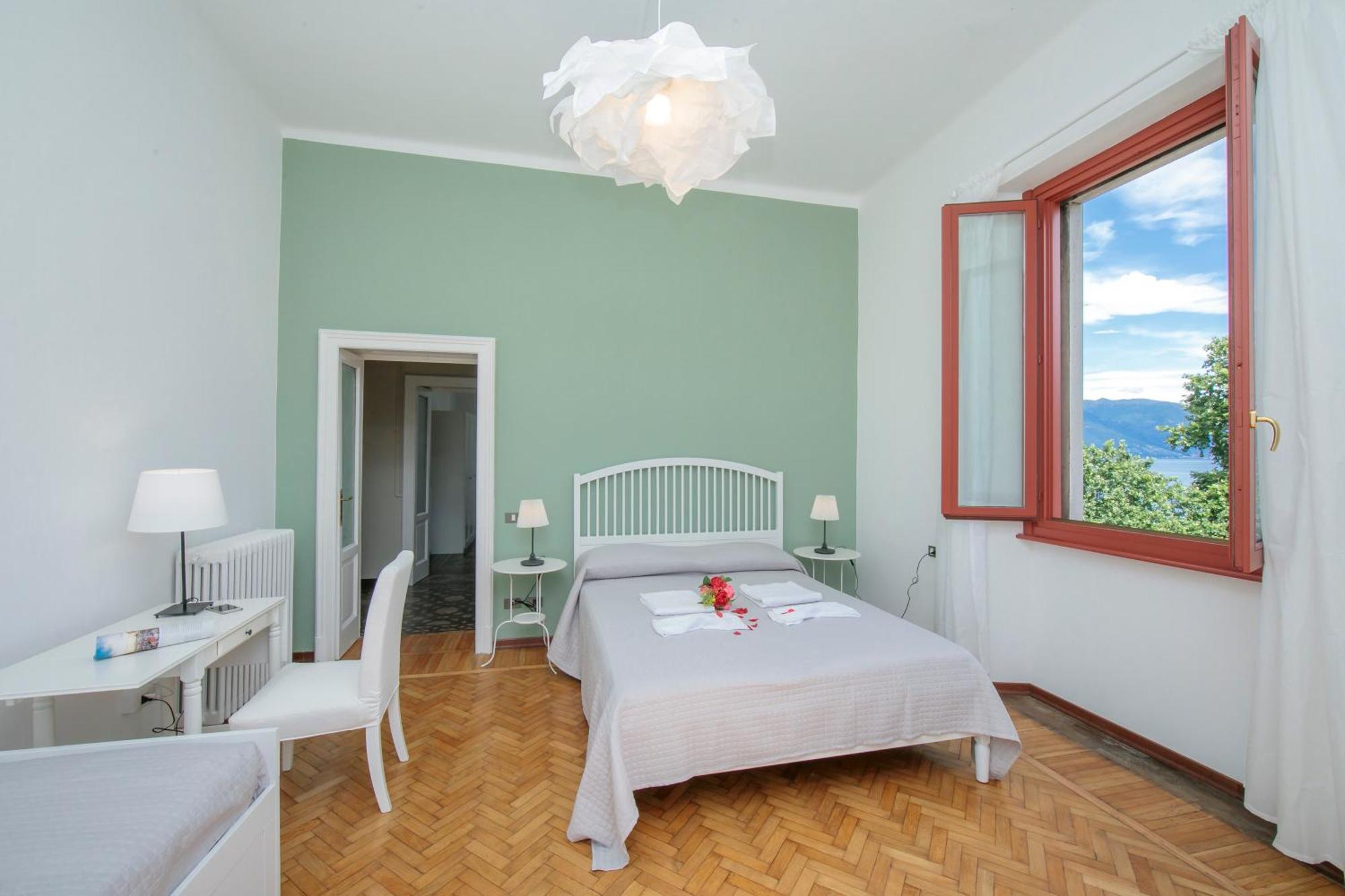 Residenza Oleandro Lake View Luino Center - Happy Rentals ภายนอก รูปภาพ